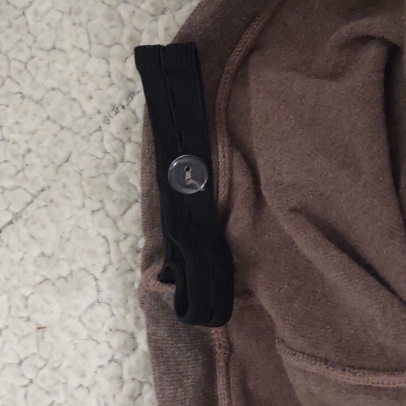 10 for $10 Maternity leggings one size fits most - Picture 2 of 3